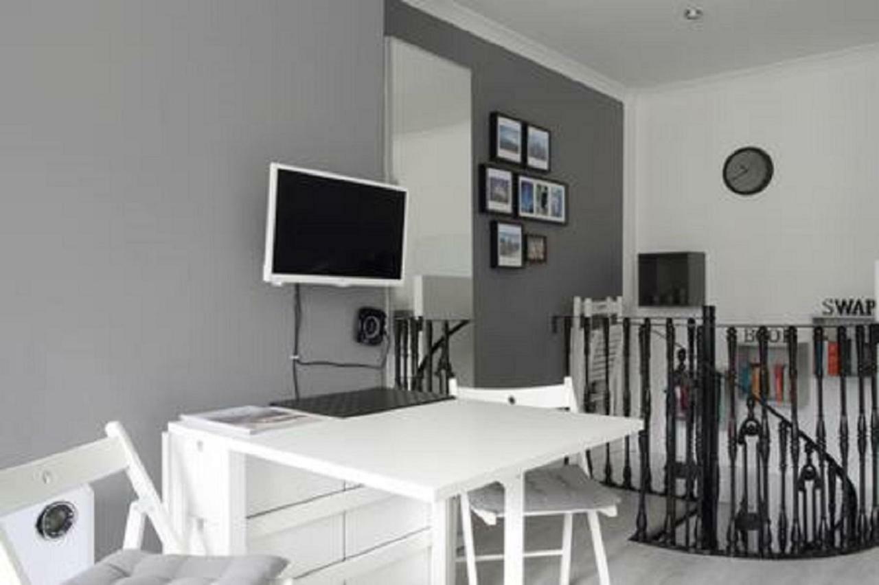 Appartement Park View Studio Walking Distance To Royal Mile à Édimbourg Extérieur photo